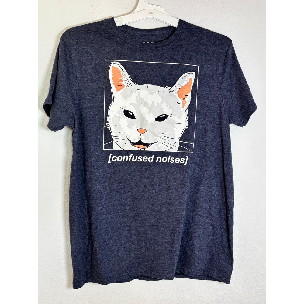 Mad Engine Confused Noises Cat Meme Graphic T-Shirt Navy Blue Mens Medium